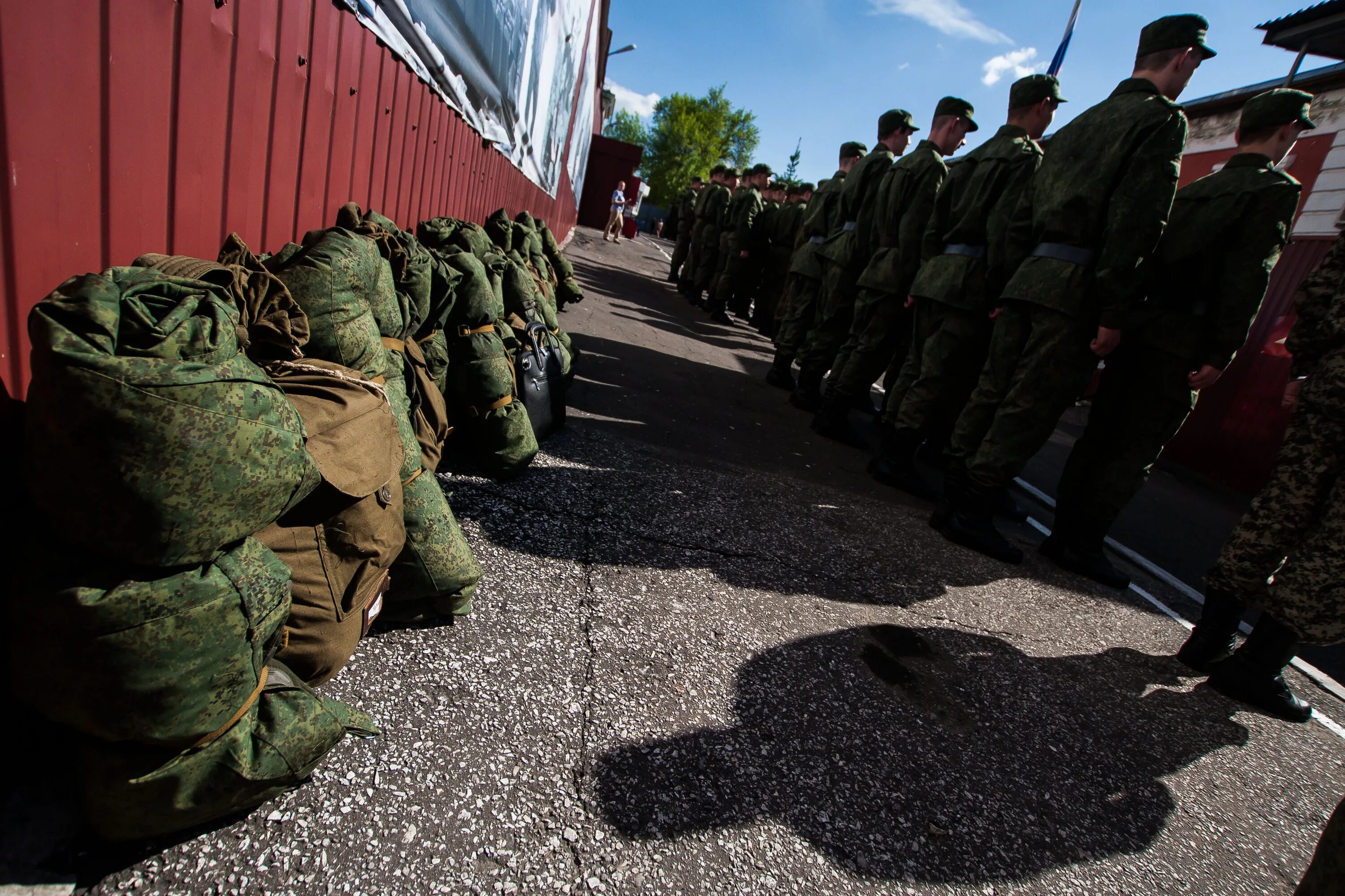 Военная форма. Военная форма Российской армии. Форма Российской армии в Украине. Солдаты мобилизация.