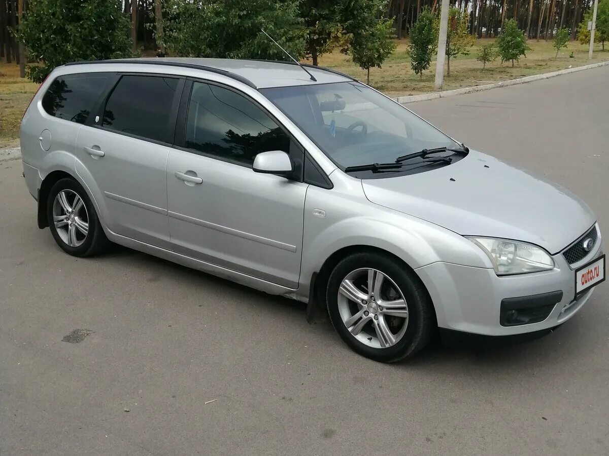 Форд универсал 2006. Ford Focus 2 2005 универсал 2.0. Ford Focus 2 универсал. Форд фокус 2 универсал серебристый. Форд фокус универсал 2005.