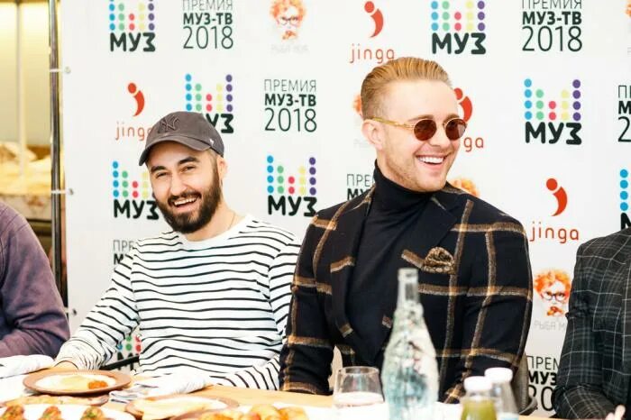 Кухня муз тв. Муз тв 2018. премия муз тв 2025. муз тв fresh.