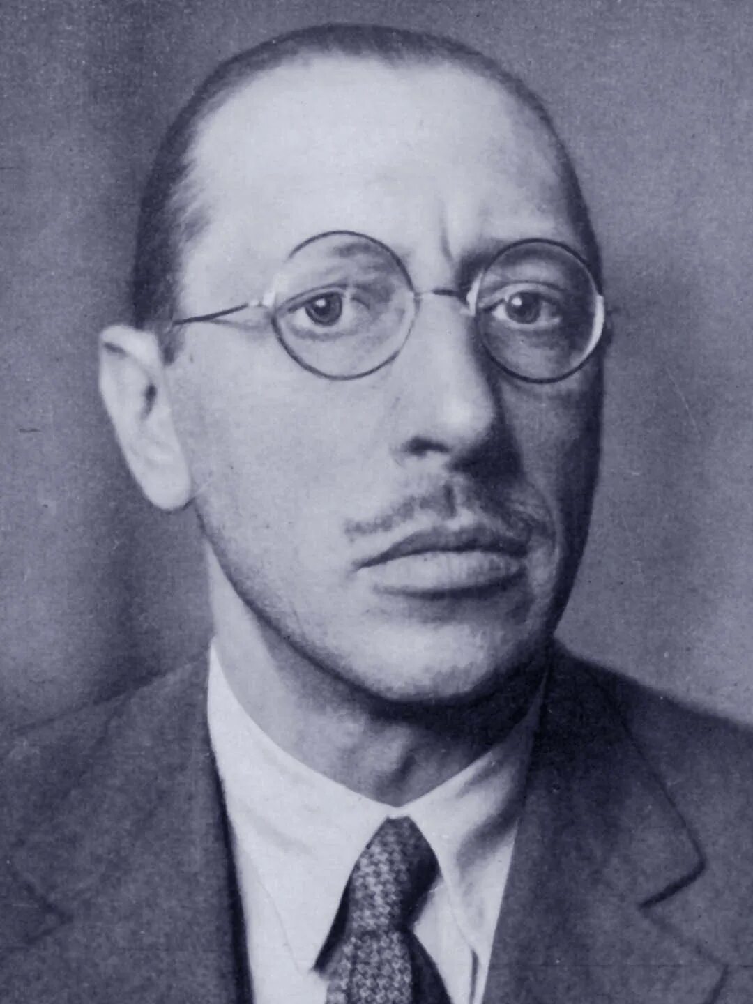 Стравинский композитов. Портрет стравинского. И. Стравинский композитор. Стравинский портрет.