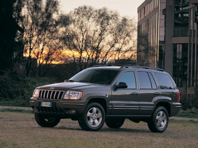 Джип гранд чероки wj купить. Jeep Grand Cherokee WJ 2004. Jeep Grand Cherokee WJ 1999. Jeep Grand Cherokee 2. Jeep Grand Cherokee 1998-2004.