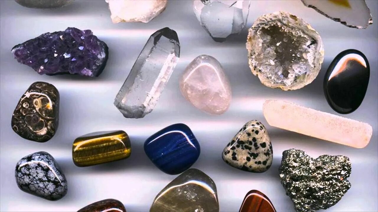 Precious stones. Драгоценные камни. Ценные камни. Полудрагоценные минералы. Простые камни.