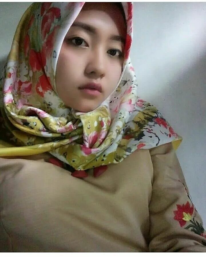 Pin on jilboob. Tobrut sexy jilbab. Abg sma jilbab bugil. Tobrut sexy jilbab. Queen jilboobs.