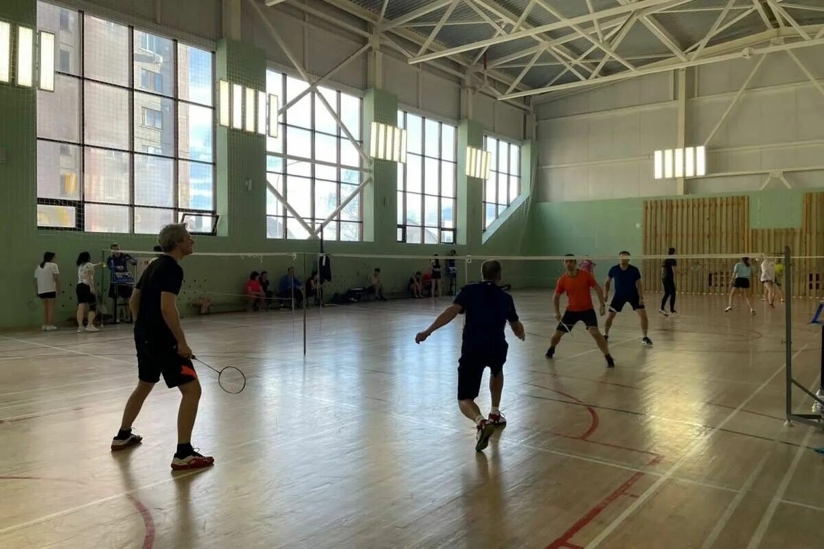 Гран при воронеж спортивный комплекс. Звёздный воронеж спортивный комплекс. Воронеж спортивный город. Сц гран при воронеж. Стадион факел воронеж.