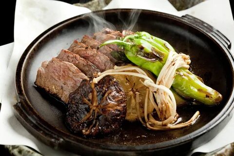 Beef tenderloin toban yaki