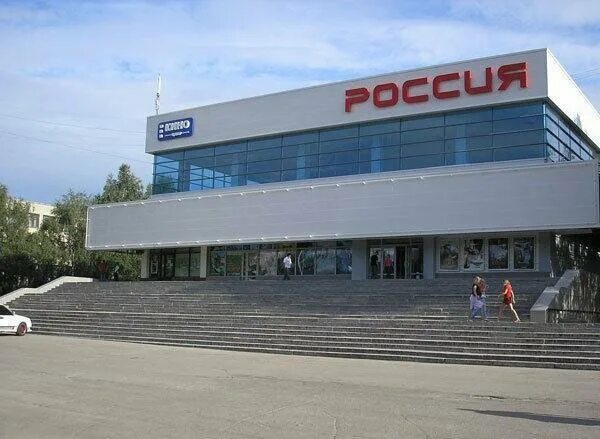 кинотеатр харьков. кинотеатр довженко харьков бомбы. харьков кинотеатр им. зал аймакс 3д. кинотеатр украина харьков фото.