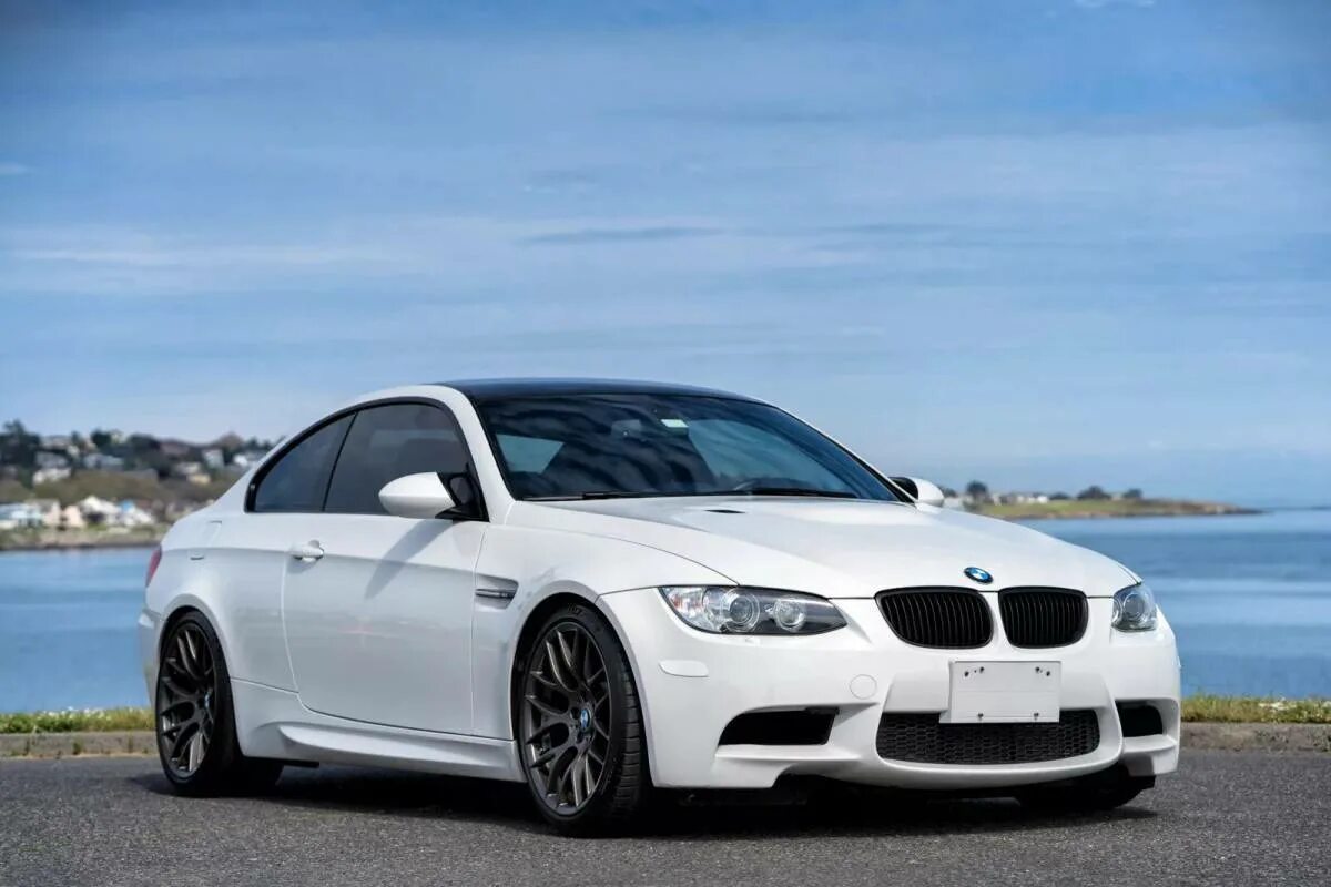 M3 m 3. BMW m3 Coupe 2013. BMW m3 92. BMW m3 e92. BMW m3 e92 белая.