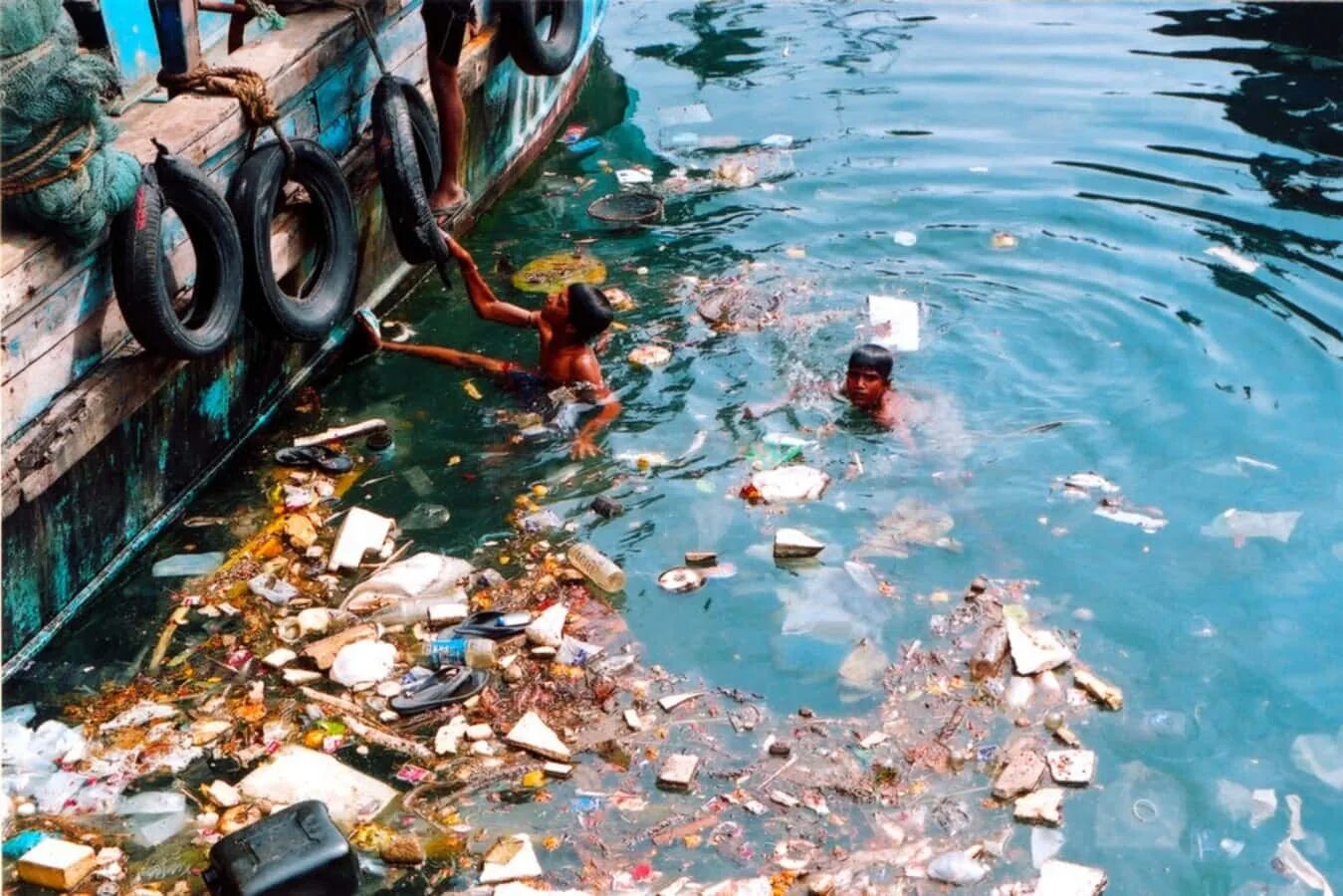 Загрязнение рек морей. Сукинда Индия. Сукинда Индия загрязнение. Город вапи Индия. Сукинда (Индия) – шестивалентный хром.