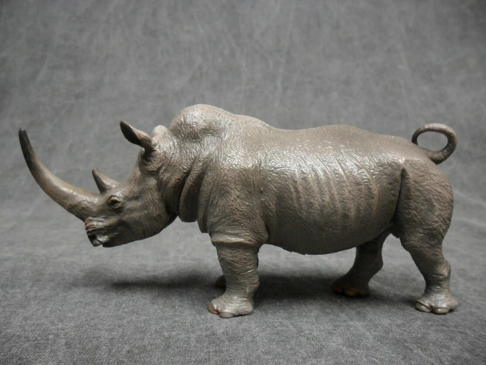 Collecta носорог