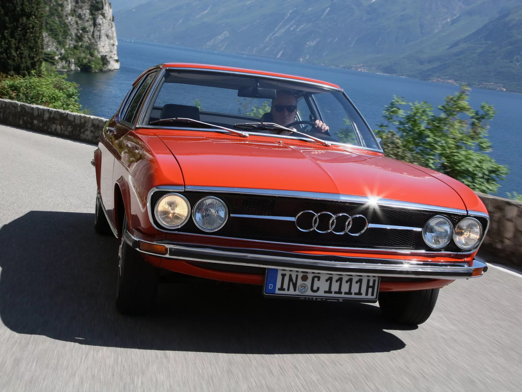 Ауди первого поколения. Audi 100 Coupe s. Ауди 100 купе. Audi 100 c1 Coupe s. Audi 100 Coupe s gt 1972.