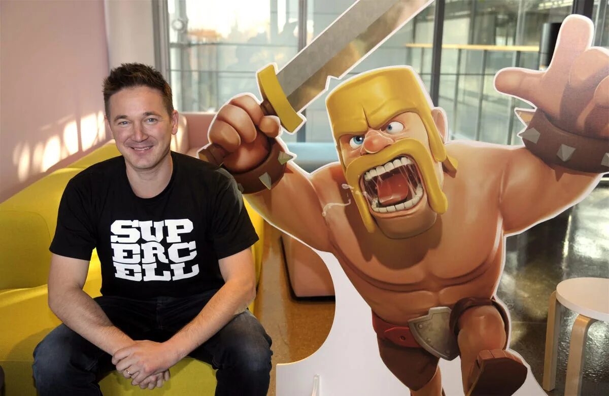 Supercell's clash of clans. Илкка Supercell. Илкка Паананен. Создатели клеш оф кланс. Supercell игры.