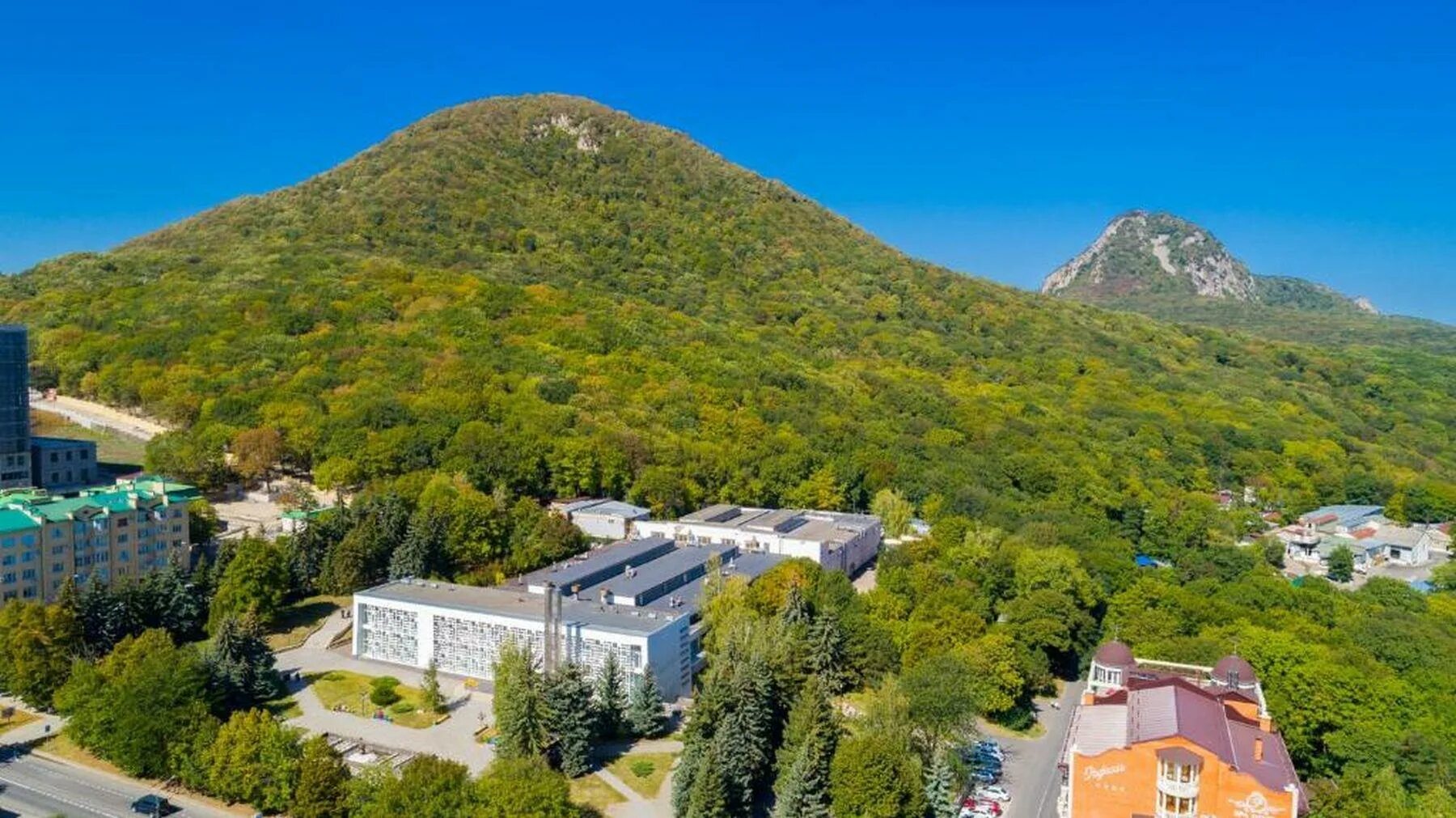 санаторий надежды крупской в железноводске. санаторий имени крупской железноводск официальный сайт. к крупской железноводск. детский санаторий крупской железноводск. железноводск санаторий им крупской детский.