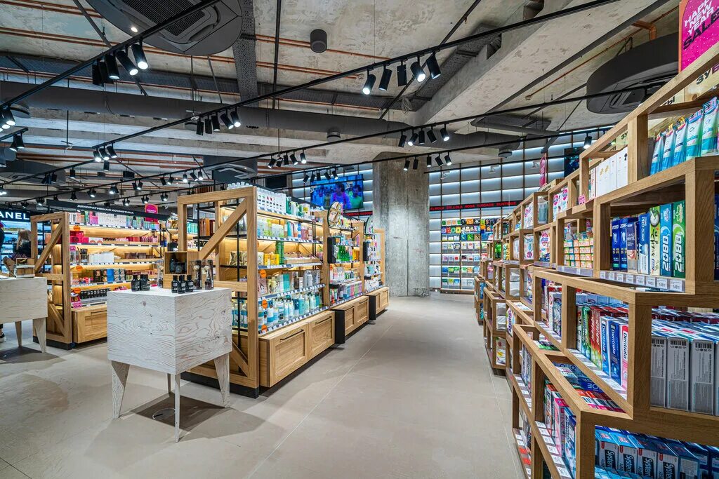 Зеленое яблоко магазин махачкала. Яблоко смоленск скидки. Яблочко магазин спб. Зеленое яблоко магазин. Мпгазин "верный яблоки.