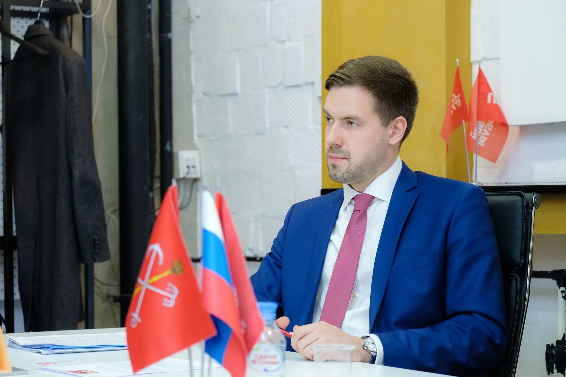 Максим соколов автоваз. Южный авиационно-спасательный центр мчс россии. Губернаторов максим спб. Невские новости дрозденко. Соколов максим юрьевич вице-губернатор санкт-петербурга.