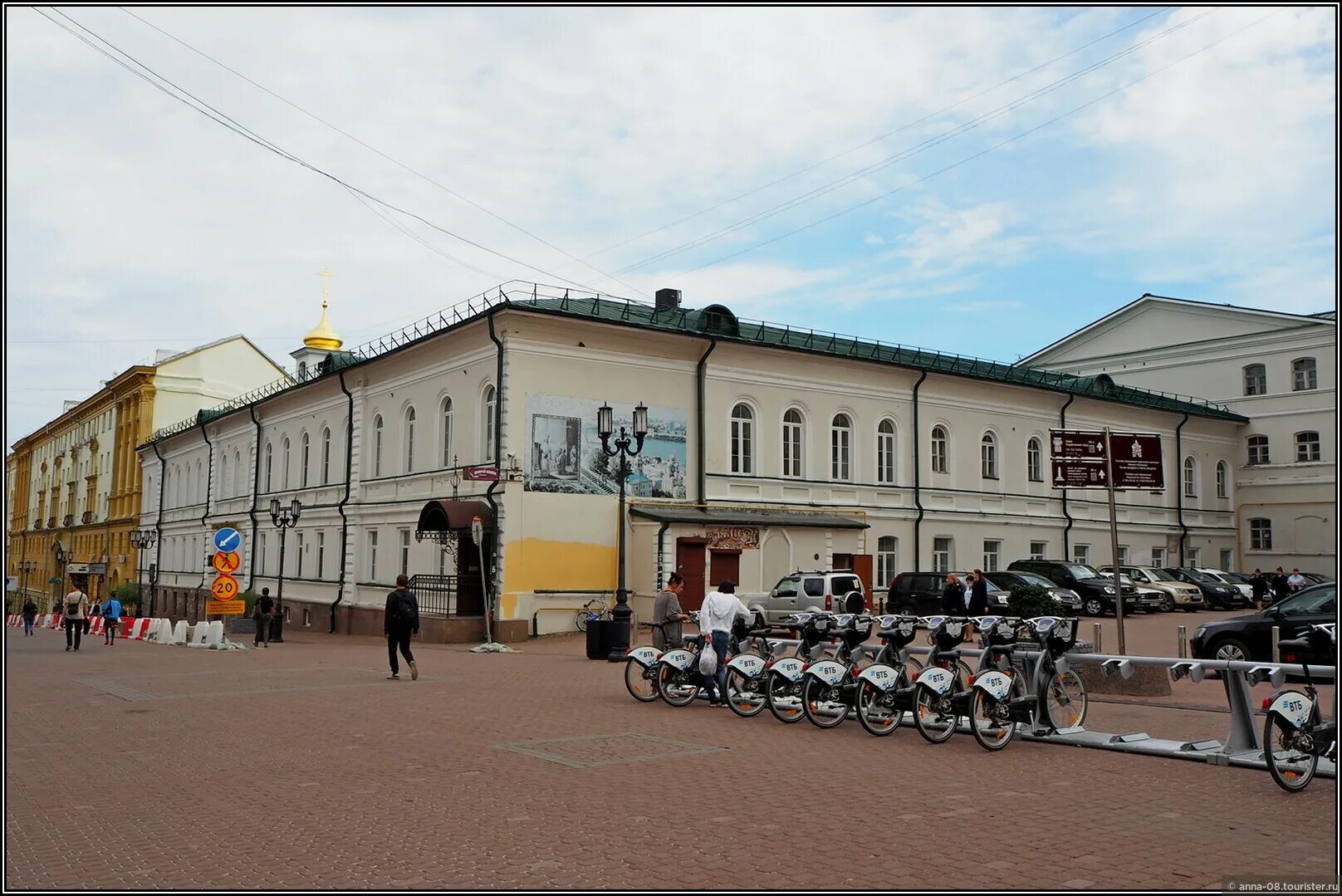 Экономики и предпринимательства нижний новгород. Нижегородское епархиальное училище. Покровская 30 Нижний Новгород. Большая Покровская 60 Лобачевский. Епархиальное женское училище Нижний Новгород.