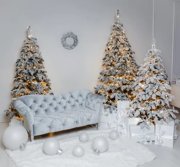 Зимняя роскошь. Зимняя роскошь. Джакузи на фоне гор. Девушка с сумкой зимой. Мода айс инстаграм.