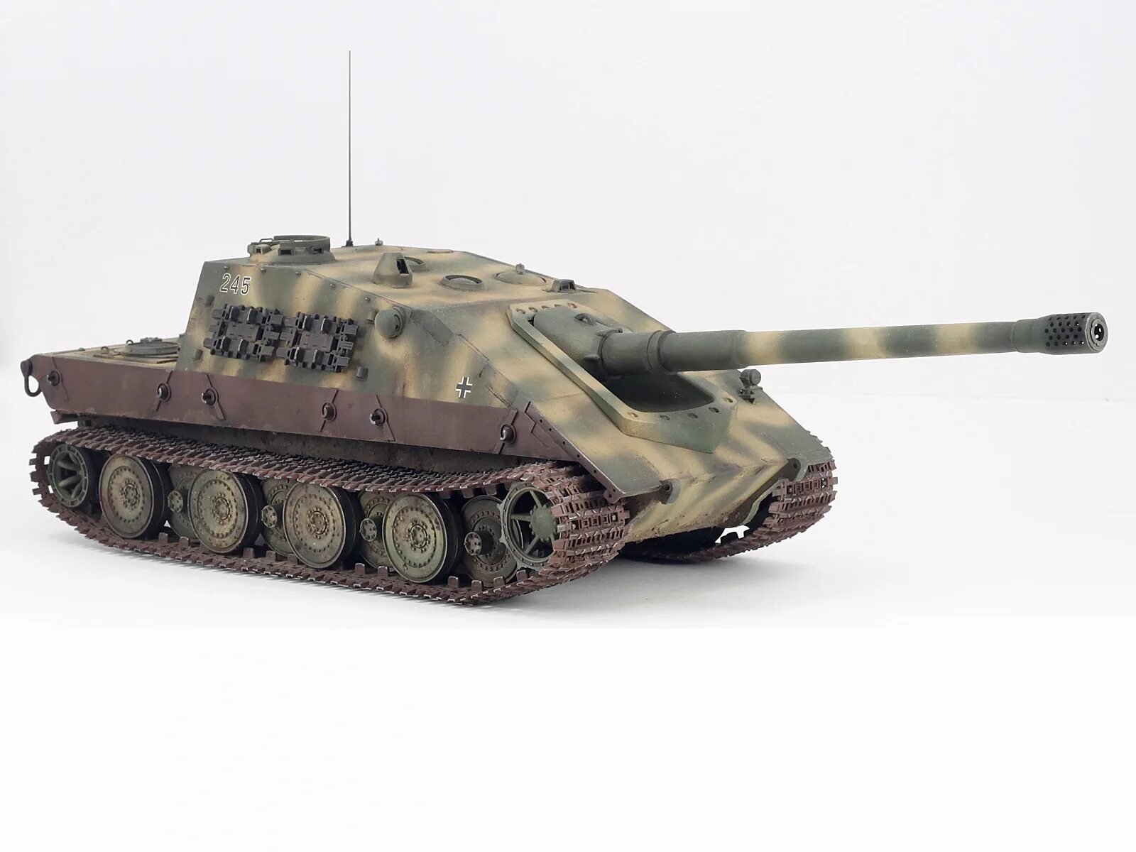 Jagdpanzer e 100. Модель ягдпанзер е100. jagdpanzer e100 модель trumpeter. ягдпанзер е 75. e100 модель.