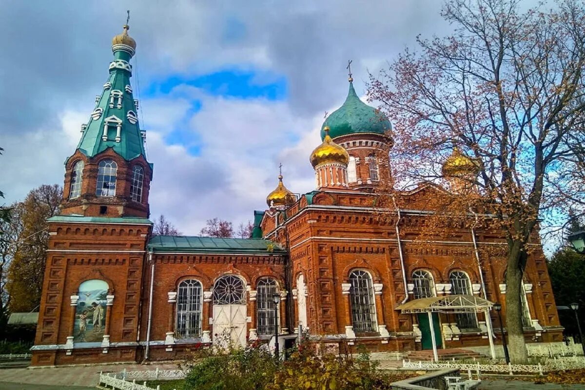 Николаев город тула. Церковь двенадцати апостолов Тула. Г Тула храм 12 апостолов. Тулацеоковь 12 апостолов. Храм 7 апостолов Тула.