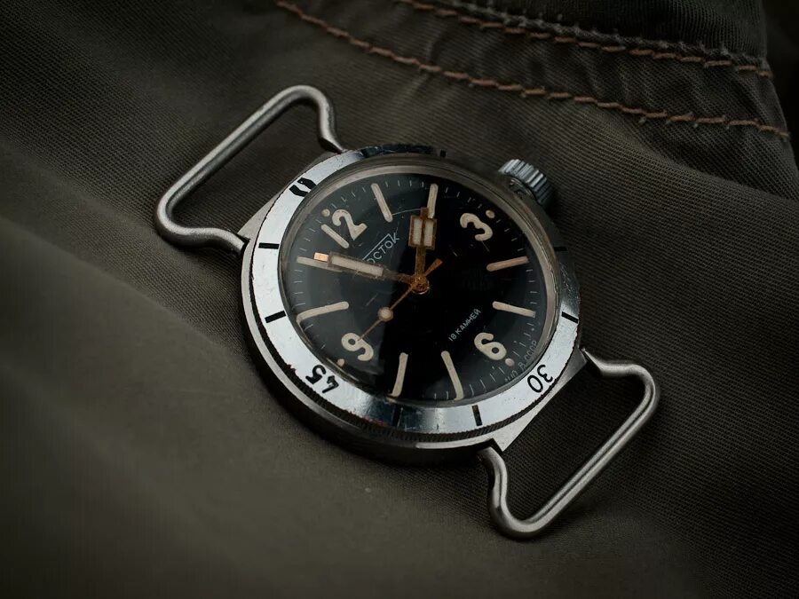 Часы восток амфибия 060. Восток амфибия 051224. Humdinga gibbs — вездеход, амфибия. Часы восток нептун. Восток амфибия 090913.