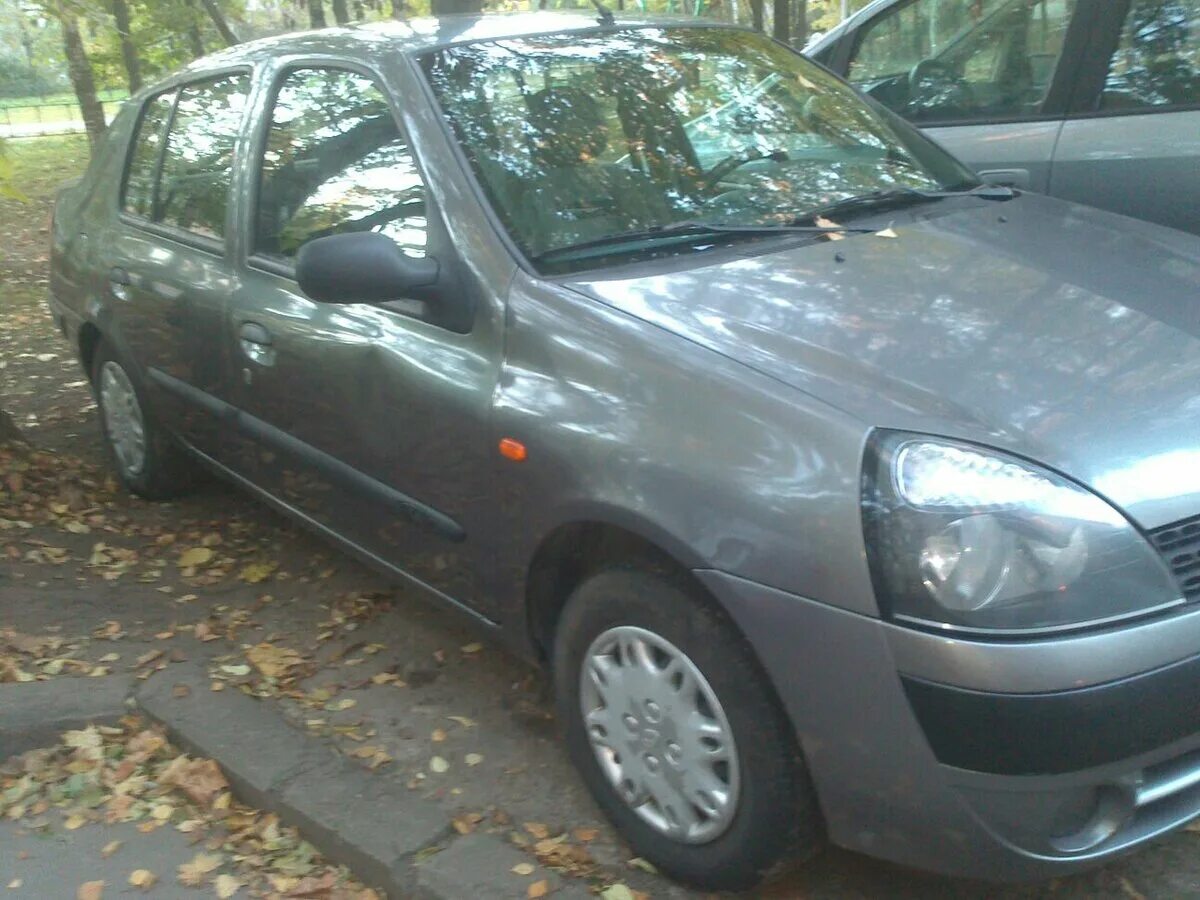 Рено симбол 2004. 4. Renault symbol 1 поколение рестайлинг. Рено symbol 2004. Рено символ 2004.