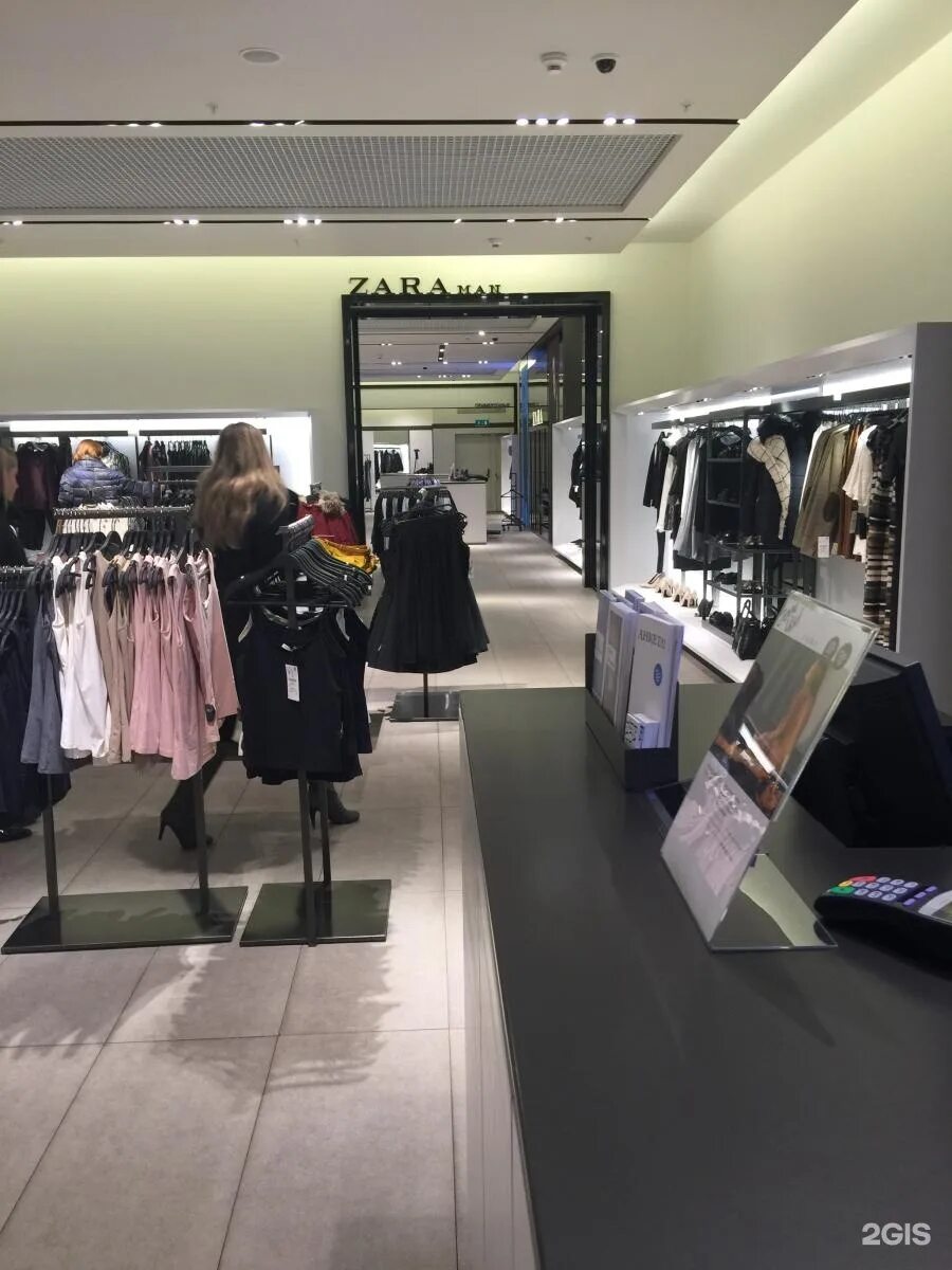 Тц минска zara. Zara, новосибирск, улица гоголя. zara новосибирск. галерея трц zara..