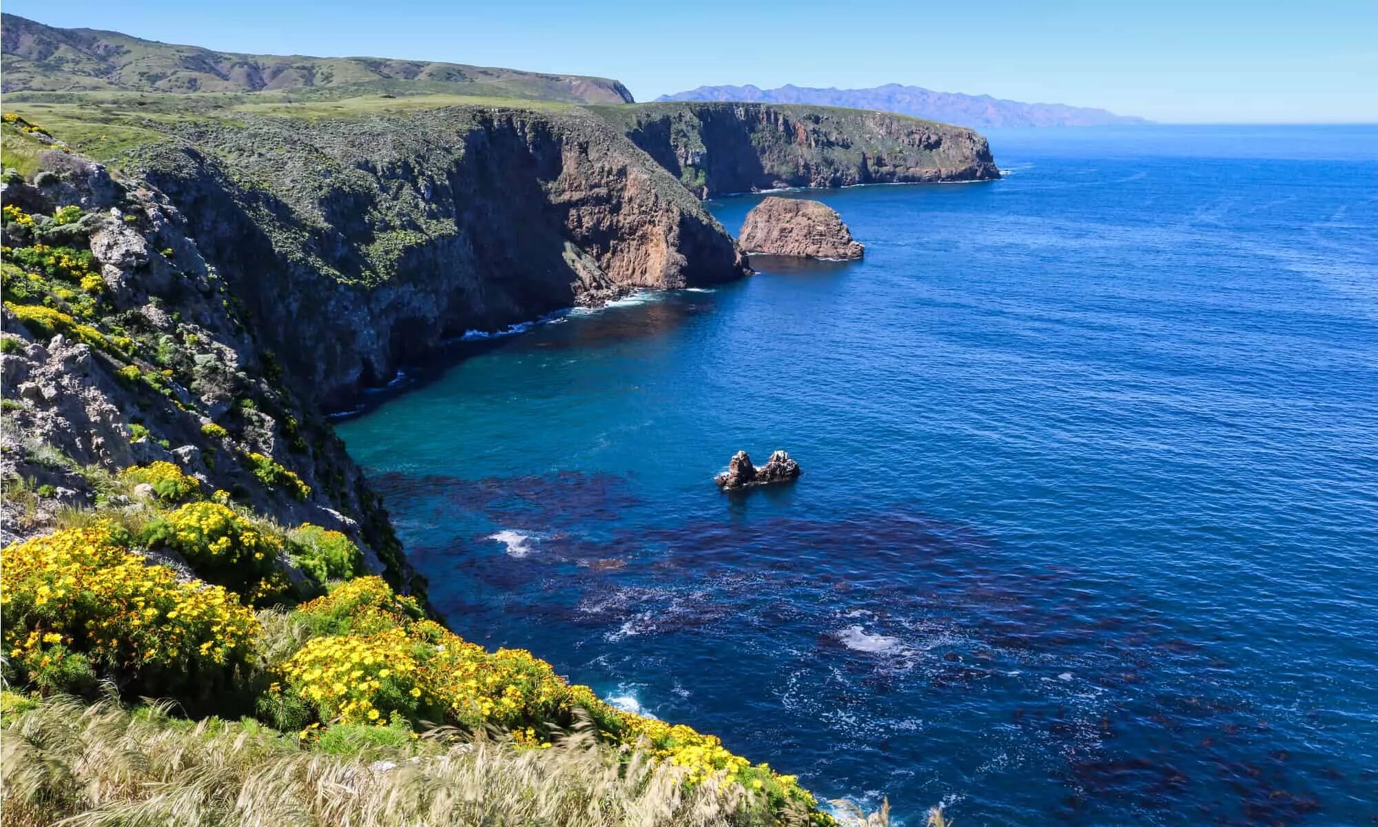 National island. Нормандские острова джерси. Остров Сарк нормандские острова. Национальный парк Чаннел-Айлендс. Санта-Барбара (остров).