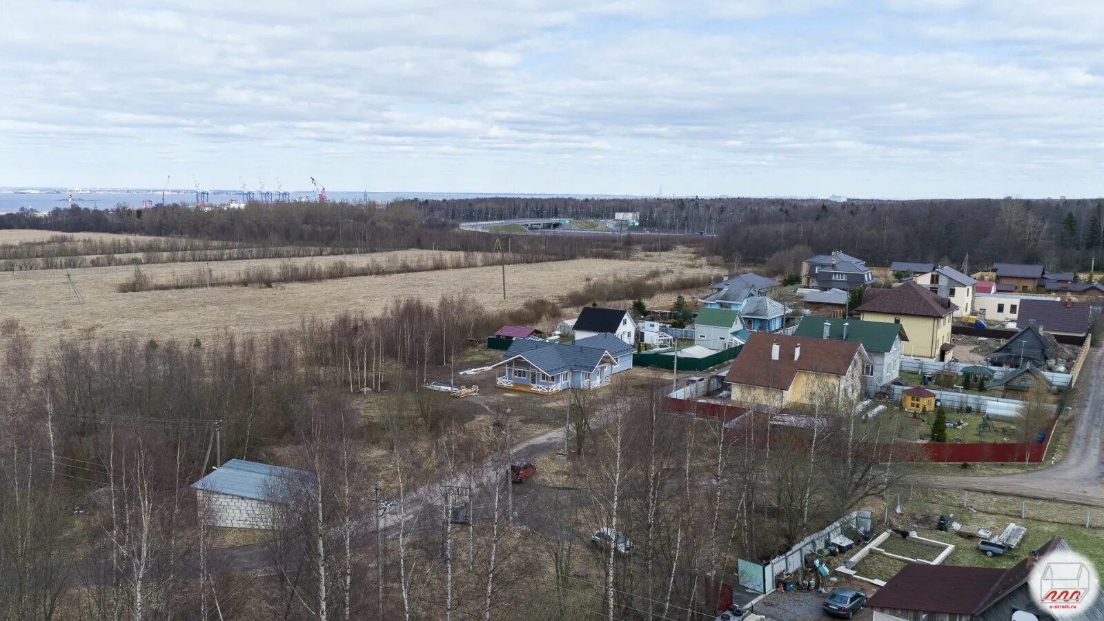 Пеники. Пеники поселок. Пеники 2022. Ломленный дом в Пениках.