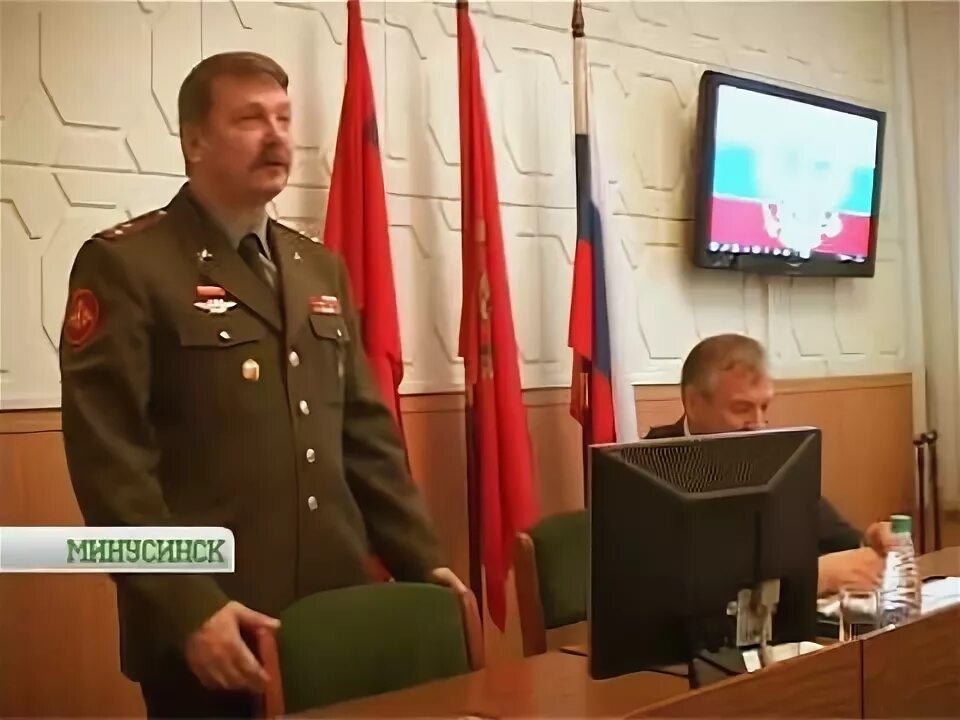 Минусинский кадетский корпус эмблема. Минусинск военкомат болуж. Минусинск здание музея мартьянова. Улица гоголя минусинск. Минусинский военкомат.