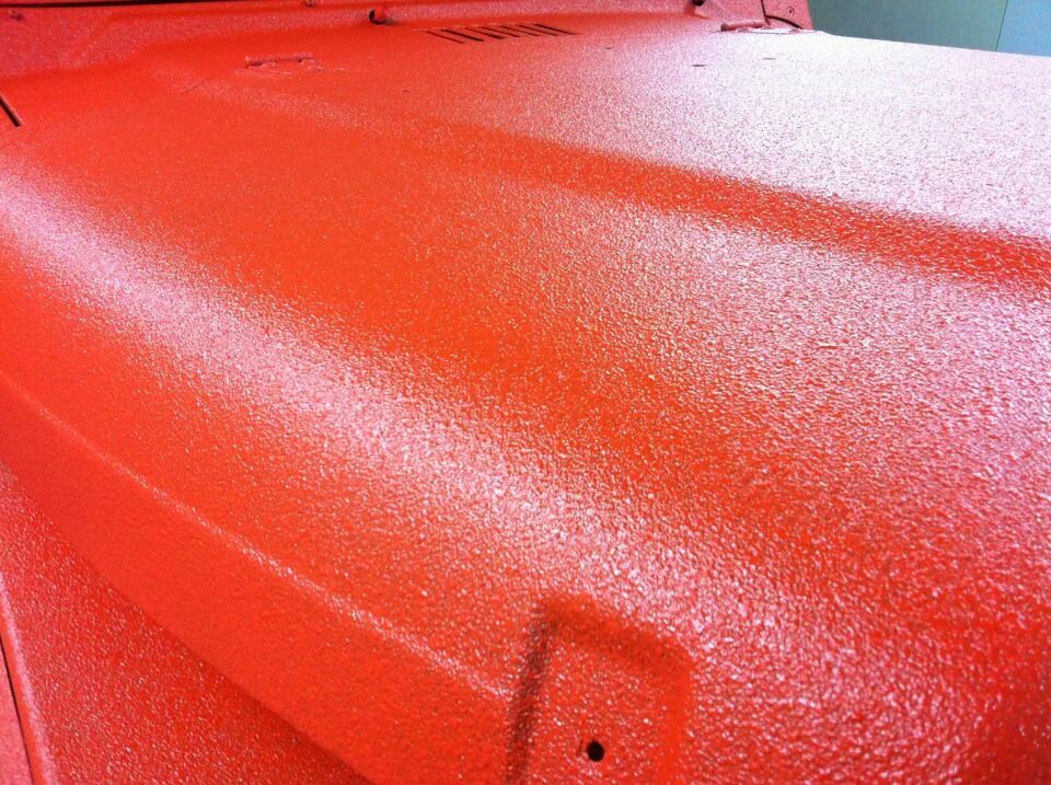 Вздутие краски на автомобиле. Вспученная краска на авто. Краска вспучилась после покраски. Дефект лакокрасочного покрытия – шагрень. Подняло краску на авто.