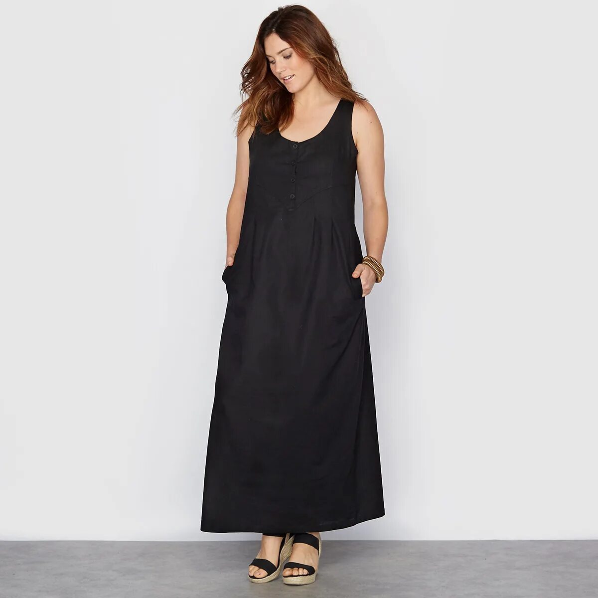 длинный сарафан. сарафан женский черный длинный. длинный черный сарафан. длинный сарафан. черное длинное платье на бретельках.