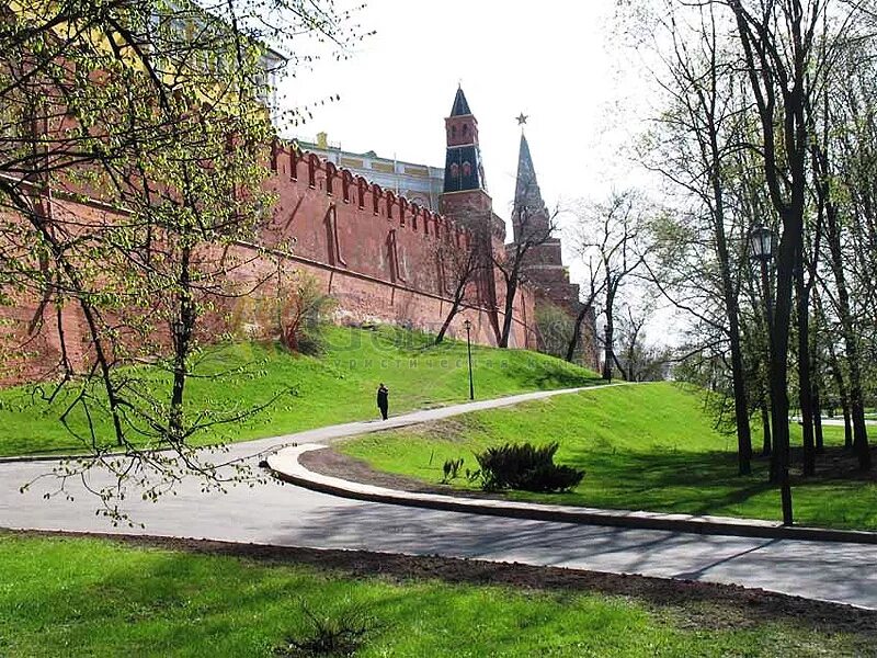 Боровицкий холм в москве. Боровицкий холм Московского Кремля. Кремль на Боровицком Холме. Москва Боровицкий холм ВЕДЬМИНА гора. Москва Боровицкая башня Боровицкий холм.