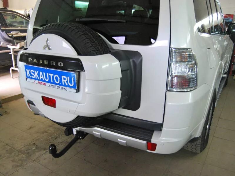 фаркоп brink на паджеро 4. фаркоп tcu00085. фаркоп pajero 4. накладка хром на фаркоп паджеро спорт. фаркоп pajero 4.