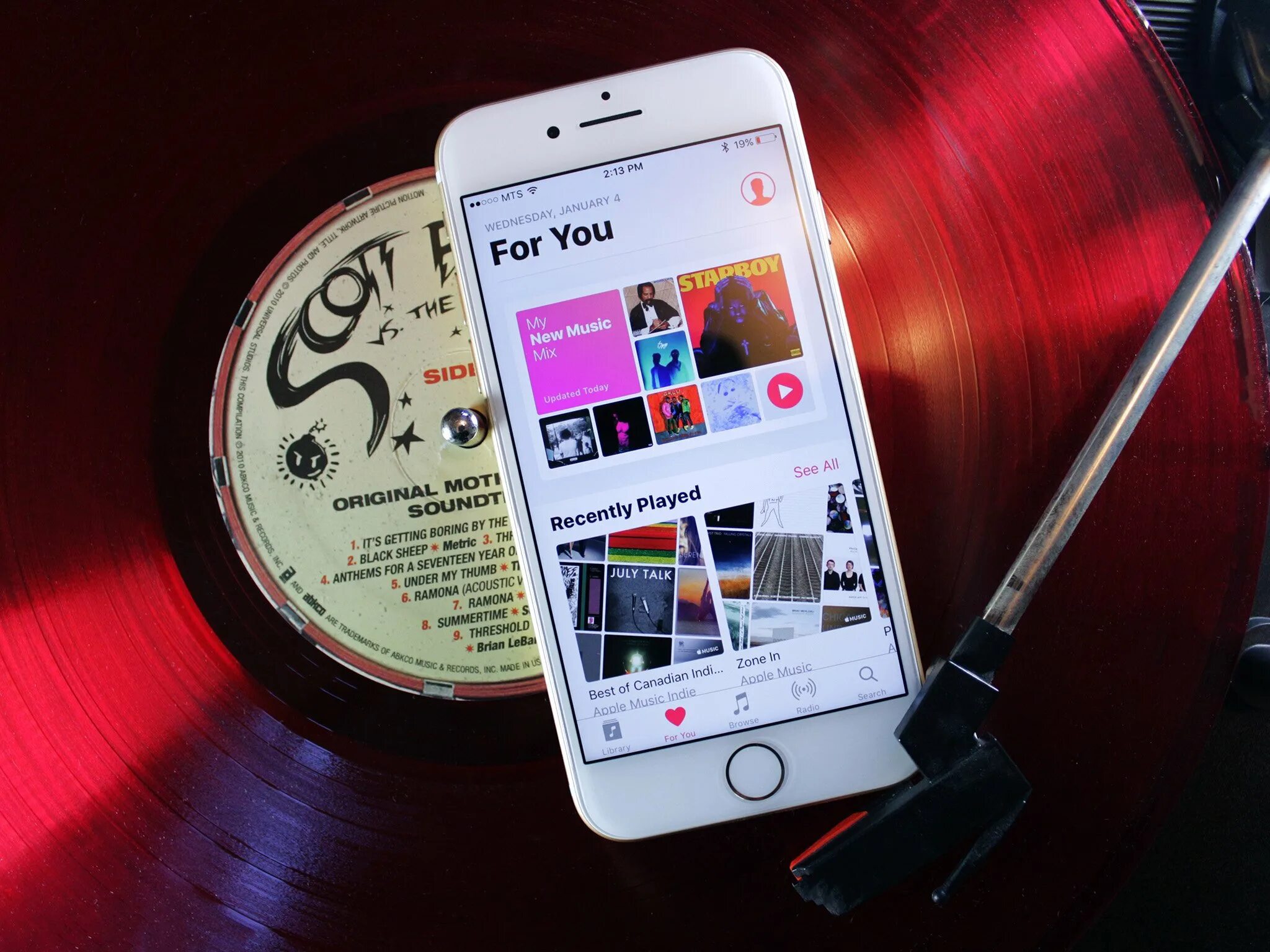 Apple Music. Apple Music приложение. Apple Music в айфоне. Apple Music ITUNES. Песня купи телефон