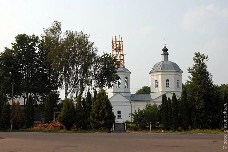 Храм Рождества Пресвятой Богородицы Глазуновка. Храм в Глазуновке Орловской области. Храм Рождества Пресвятой Богородицы п. Глазуновка. Храм Рождества Пресвятой Богородицы Орловская область.