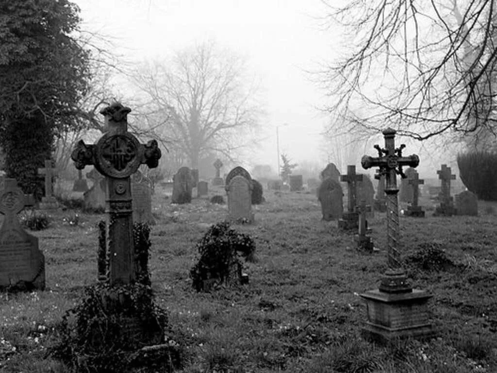 Черная краска graveyard. Кладбище. Готическая могила.