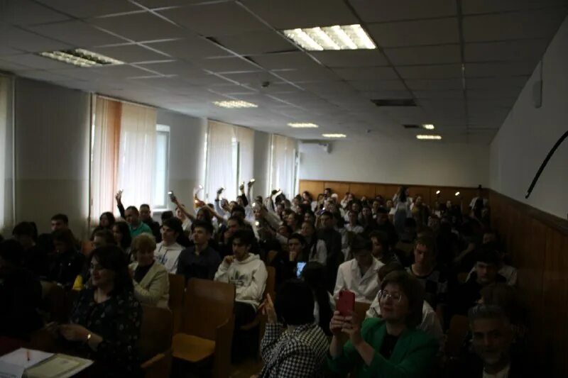 Дополнительная сессия мгту им баумана. В. Яблоновский филиал мгту филиал. Яблоновский колледж мгту. Церемония открытия мемориальной доски.
