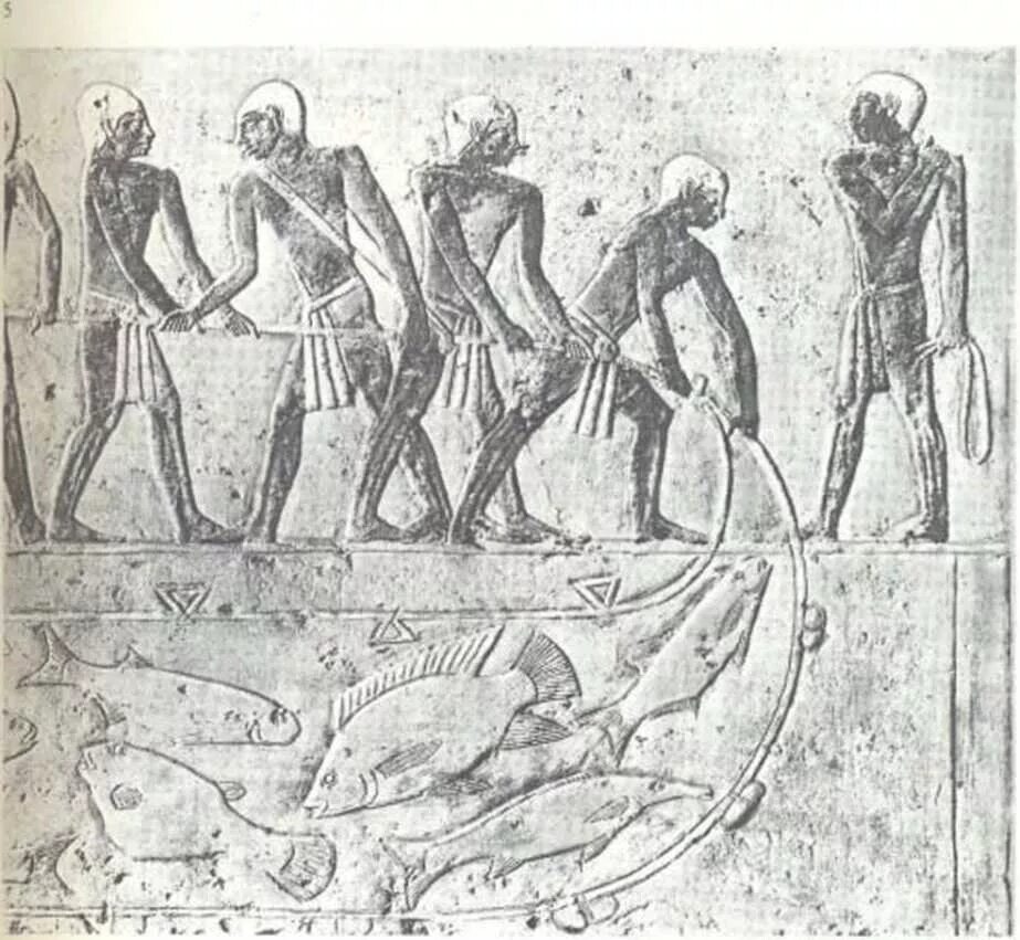 Рыболовство в древнем Египте. Рыбная ловля рельеф из гробницы. Египет 1 век нашей эры. Рабовладельчество древний Египет.