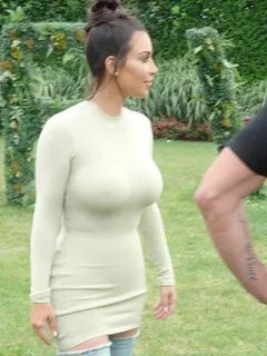 KIM KARDASHIAN at Revolve Clothing Hampton House Summer Party 07/16/2016.