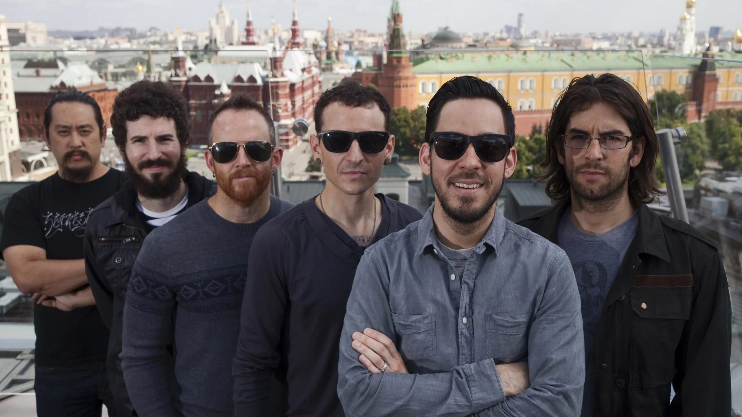 Группа московский парк. Linkin Park. Линкин парк Москва 2011. Линкин парк фото группы. Линкин парк в Москве.