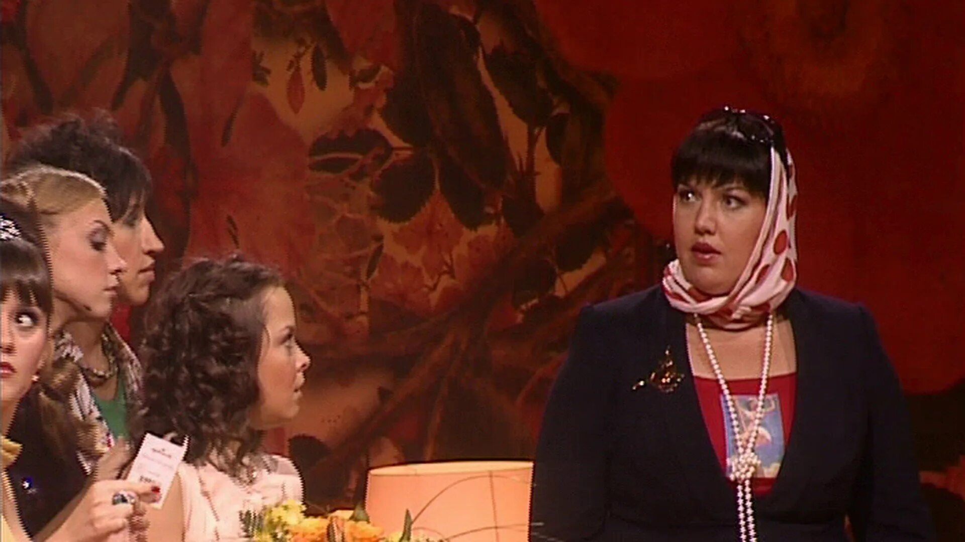 Камеди вумен первый. Камеди вумен 2022. Камеди вумен первый. Камеди вумен первый выпуск. Камеди клаб вумен состав.