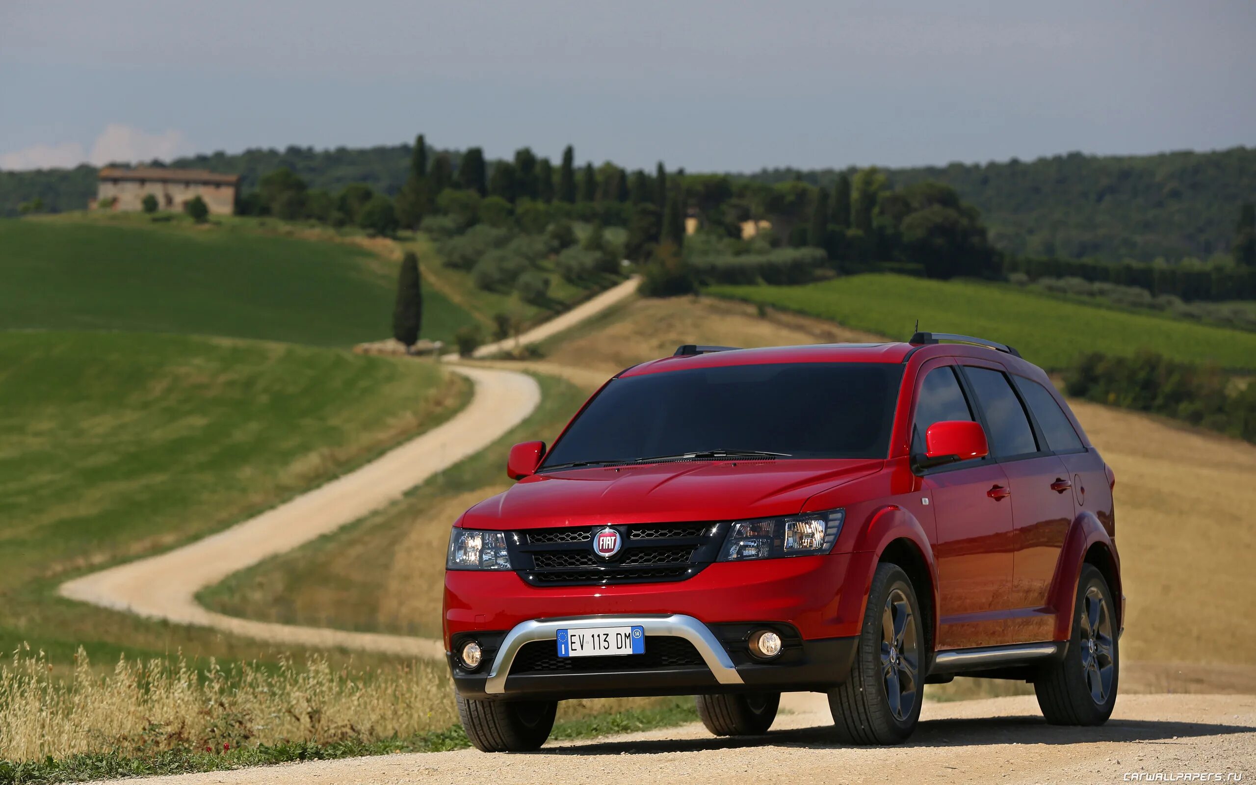 Купить машину кросс. Fiat Freemont Cross. Fiat Freemont 2015. Фиат Фримонт 2020. Аутлендер Фиат Фримонт.