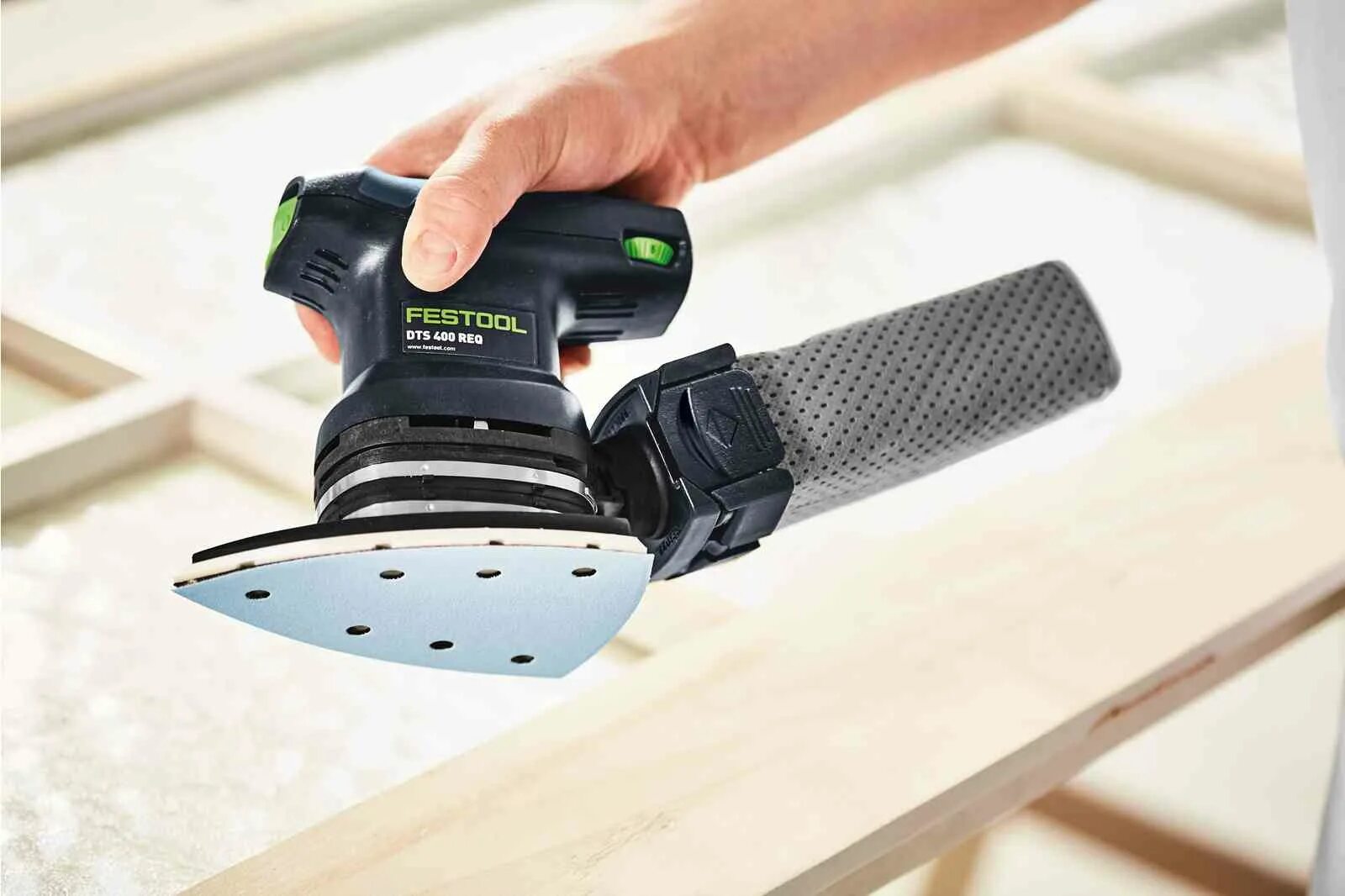 Шлифовка углов. Фестул машинка шлифовочная. Festool DTS 400. Festool дельтавидная шлифовальная машинка электрическая. Дельташлифмашина Festool DTS 400 req-Plus.