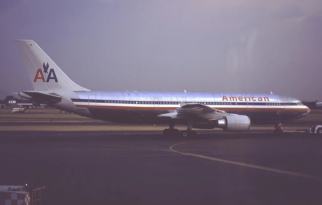 A300 American Airlines. Американ Эйрлайнс 587. American Airlines Flight 587. American Airlines Airbus a300b4-605r. Рейс american airlines