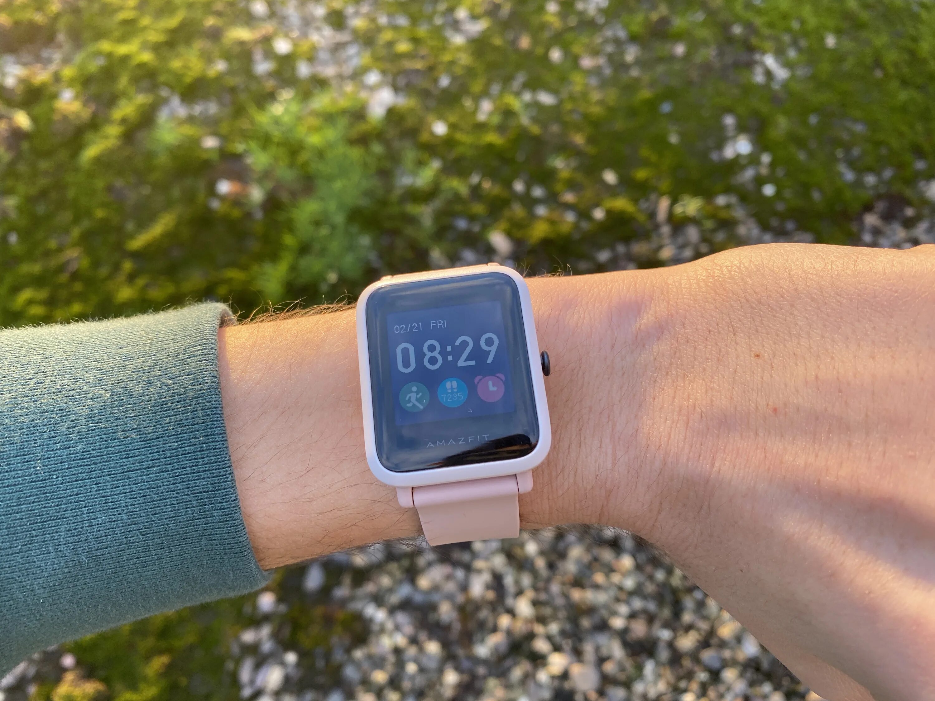 Amazfit u смарт часы. Часы Xiaomi Amazfit Bip. Смарт часы амазфит Бип s. Смарт-часы Amazfit Bip u. Смарт-часы Amazfit Bip 3.