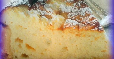 Простой пирог с творогом и сметаной