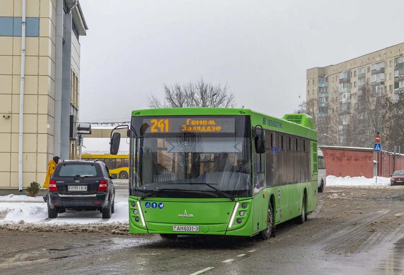 Каменск уральский автобусы 203. МАЗ-203 автобус. МАЗ 203 экобус. Автобус МАЗ 203 047. МАЗ-203 автобус яркоораньжевый.