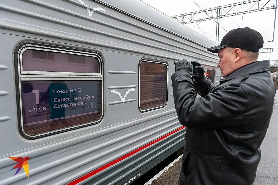 Поезд 179а санкт петербург. Поезд 169а, Санкт-Петербург — Симферополь Таврия. Поезд Санкт-Петербург Севастополь. Поезд Питер Севастополь. Санкт-Петербург Севастополь.