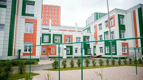 Сад в деревне голубое