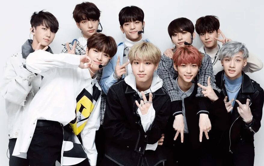 Группа Stray Kids. Корейская группа Stray Kids. Корейские поп группы Stray Kids. Кпоп Stray Kids. Отметить всех участников группы