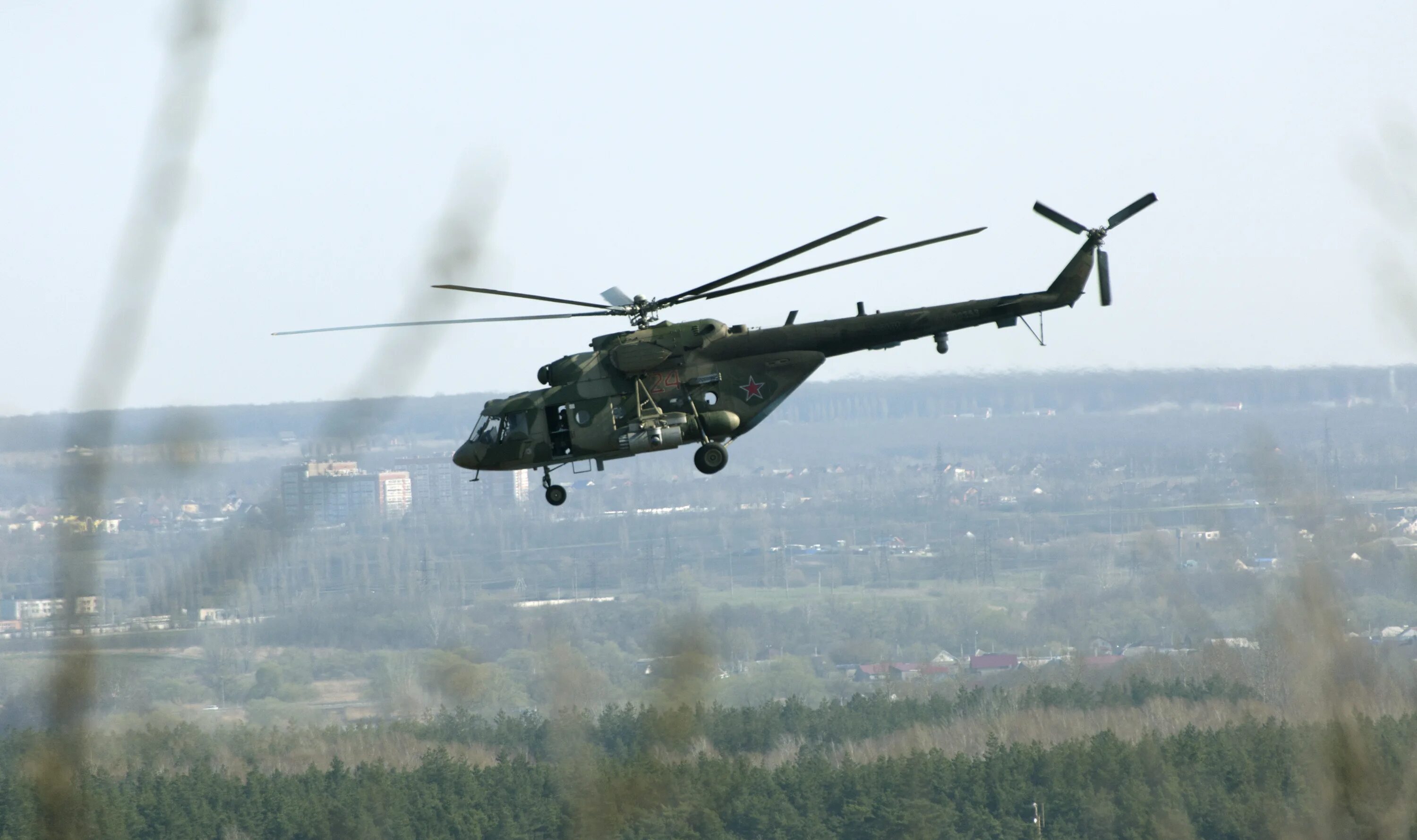 Угнал вертолет ми 8 кузьминов. Ми-8 вертолёт Украина. Угнанный вертолет ми-8. ОПС 28 вертолета ми-28н. Модернизированный ми-28н.